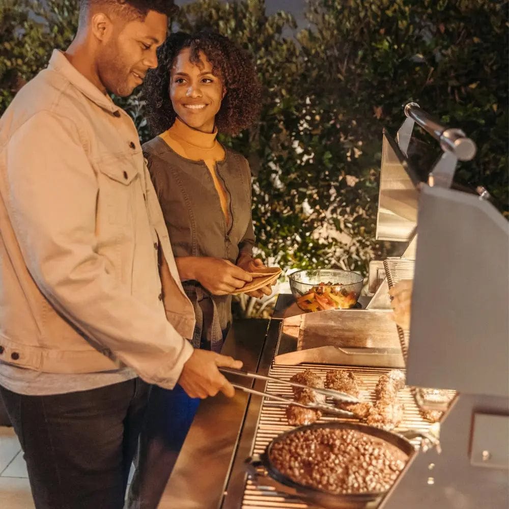 American Made Grills Liquid Propane Grill American Made Grills Estate 42-Inch Freestanding Outdoor Grill- Liquid Propane