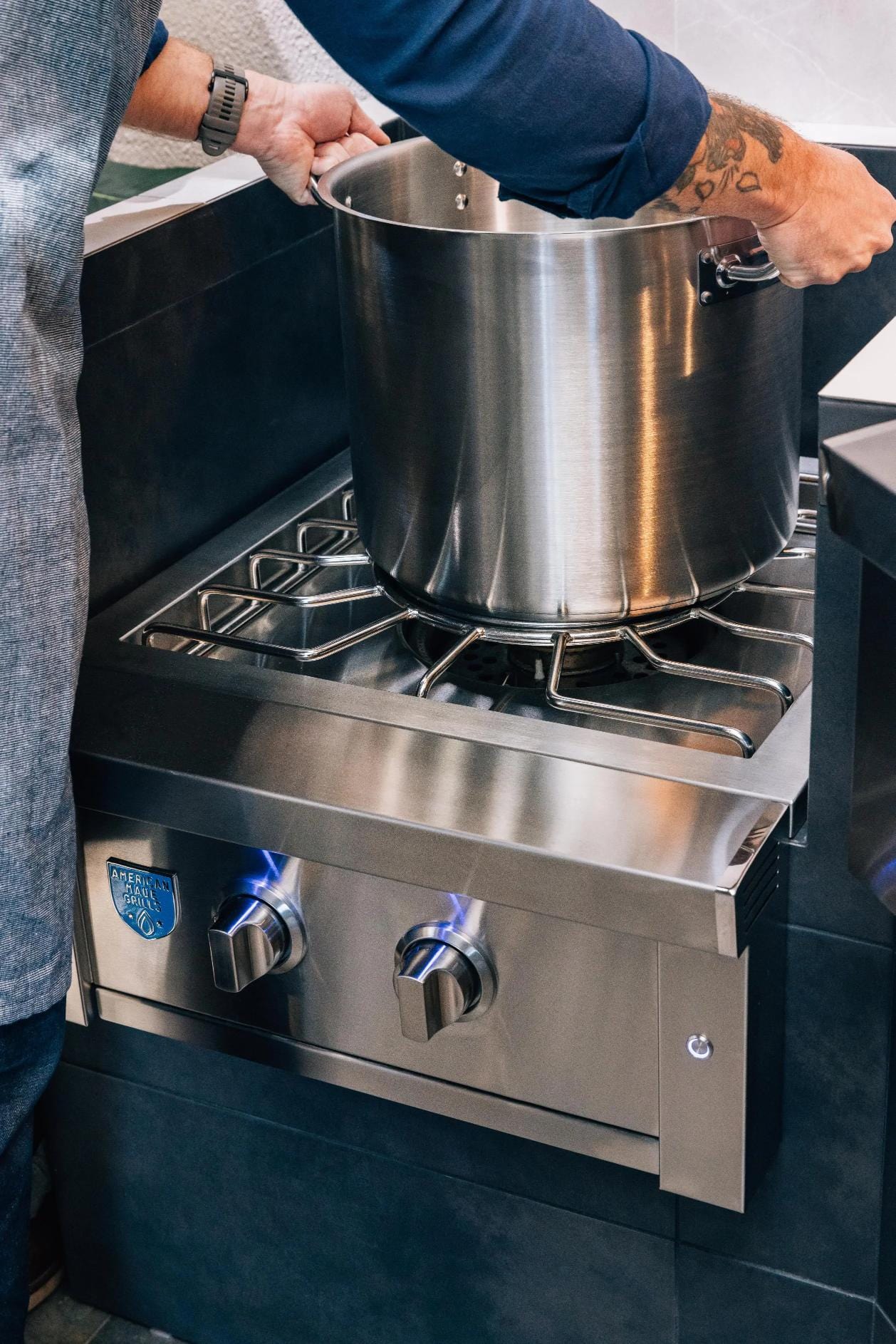 American Made Grills Liquid Propane Grill American Made Grills - Estate Power Side Grill Burner - Liquid Propane