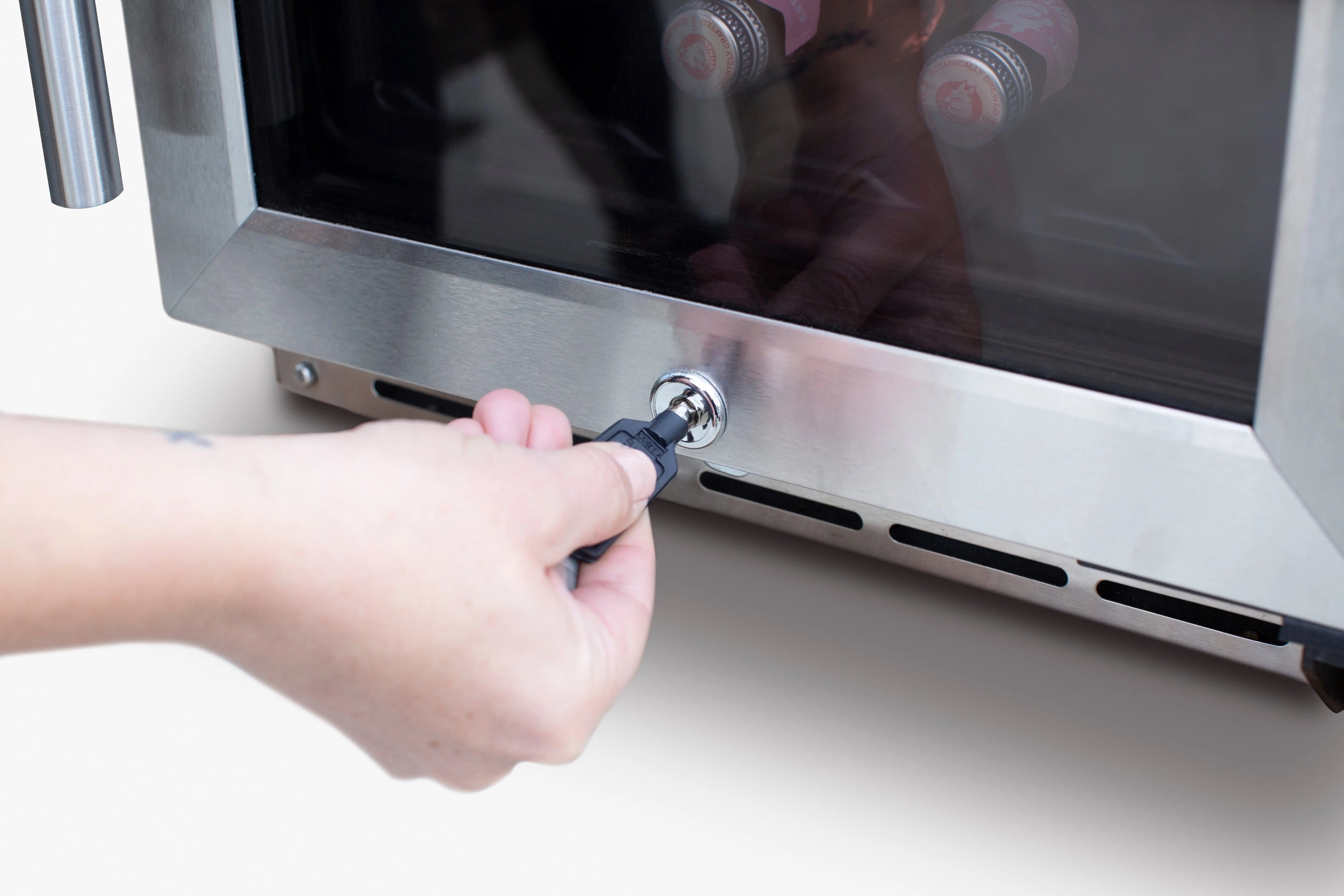 American Made Grills Outdoor Wine Cooler American Made Grills - 15" Outdoor Wine Cooler