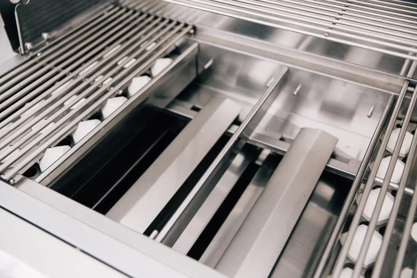 Summerset Grills Liquid Propane Grill Summerset Grills - Sizzler PRO Series 40" Built-in Grill Liquid Propane