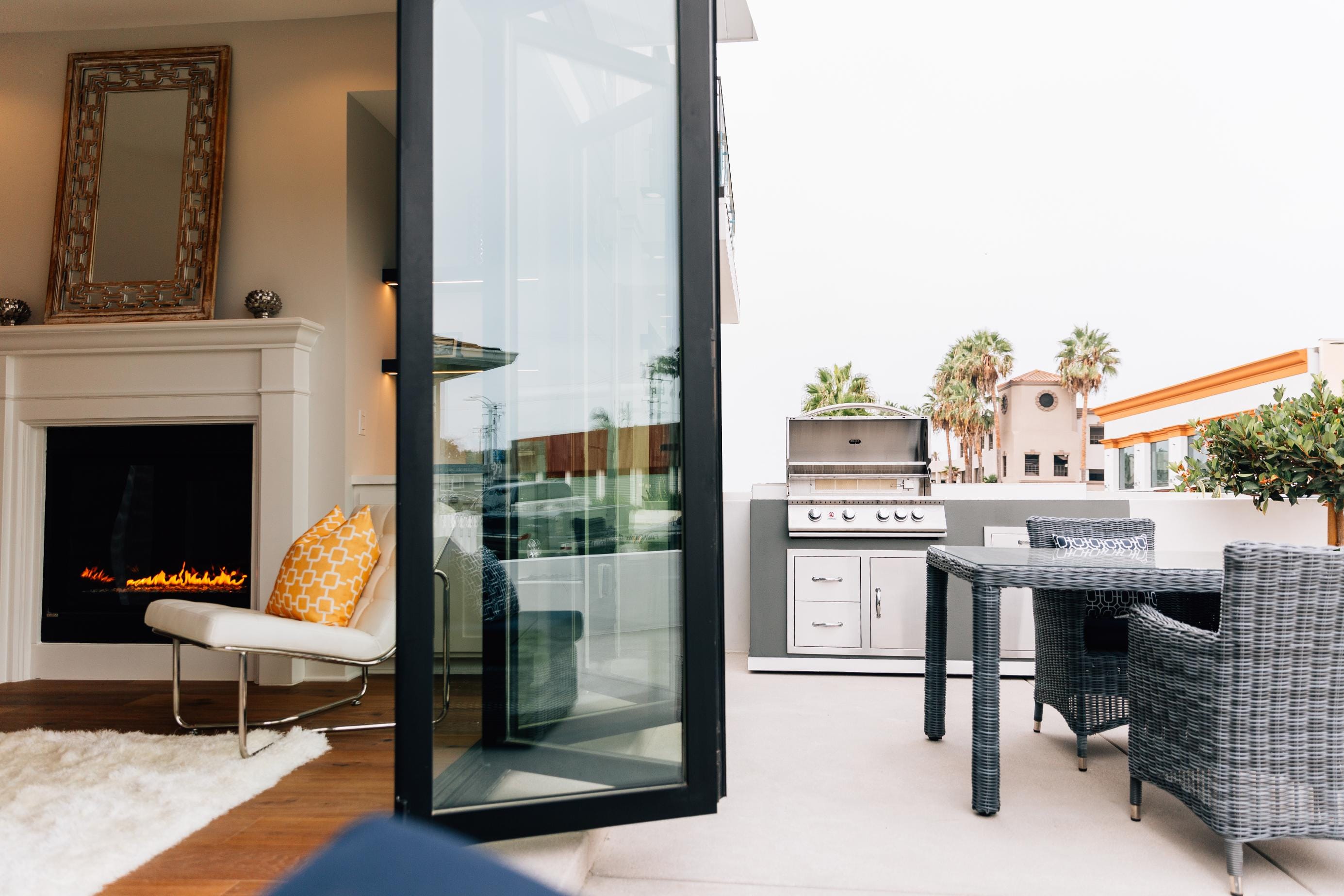 Summerset Grills Liquid Propane Grill Summerset Grills - Sizzler Series 26" Built-in Grill - Liquid Propane