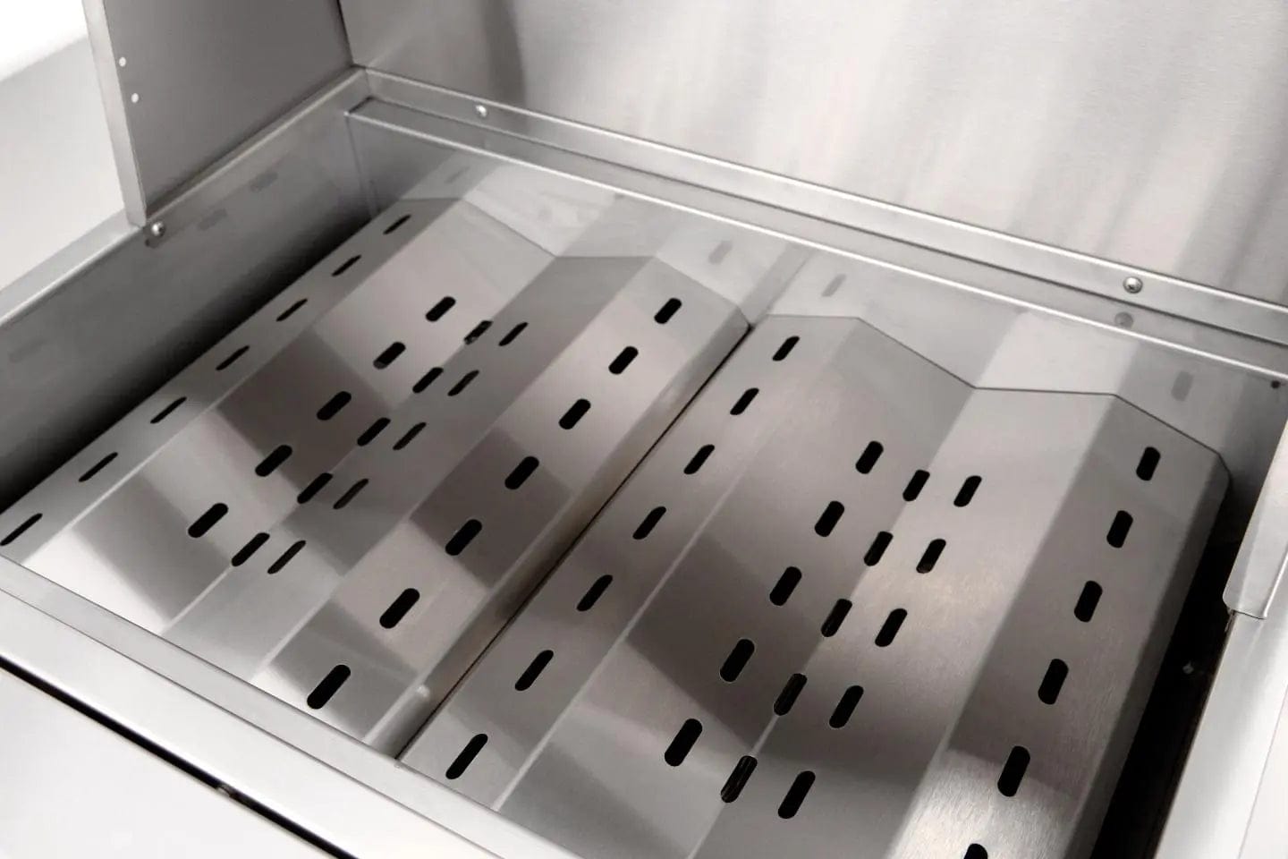 Summerset Grills Liquid Propane Grill Summerset - Resort Grill Series 30" Built-in Grill Liquid Propane