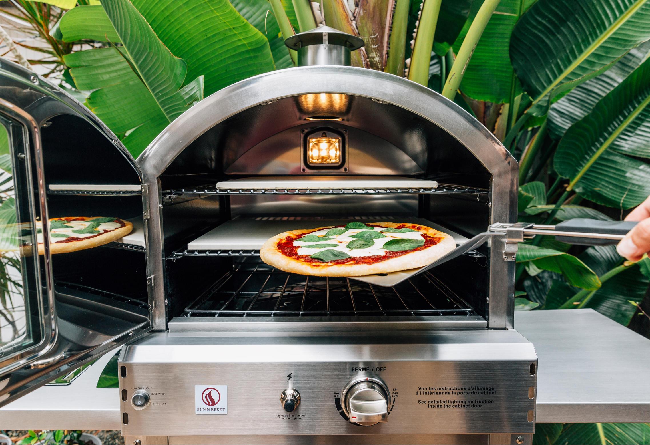 Summerset Grills Pizza Ovens Summerset Grills - The Freestanding Outdoor Oven - Natural Gas