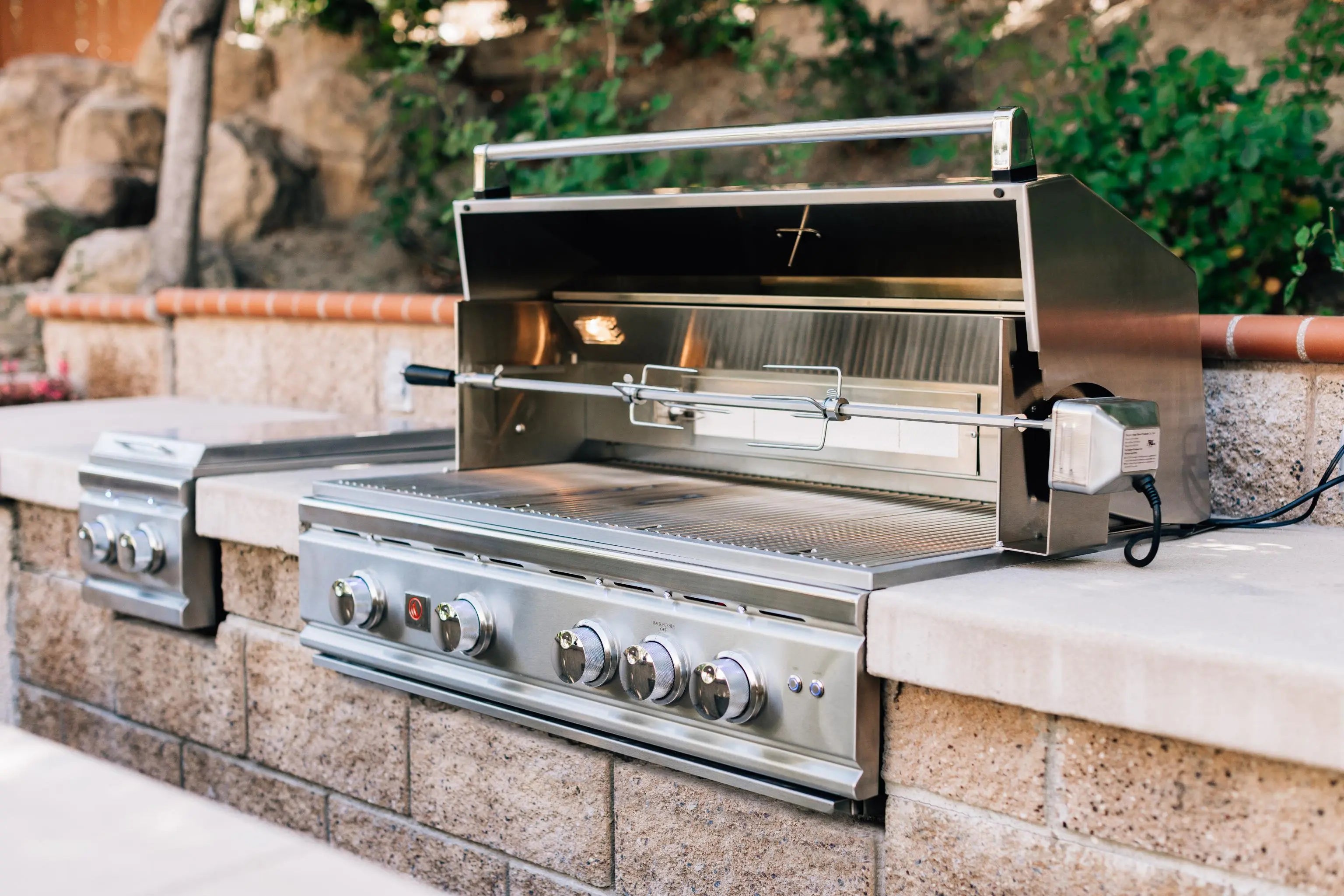 Summerset Grills - TRL Deluxe Series 32"