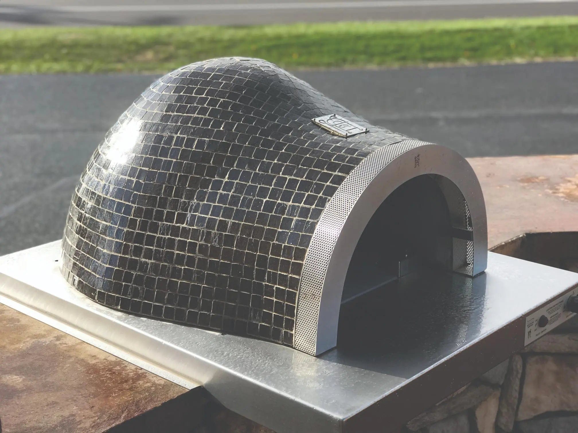 HPC Fire Pizza Ovens HPC Fire - Hybrid Gas/Wood Villa Outdoor Pizza Oven Black Onyx